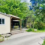 Parque de Campismo Confortable 4 Pers Avec Terrasse - Api-1-52-1139 Camon (Languedoc-Roussillon)