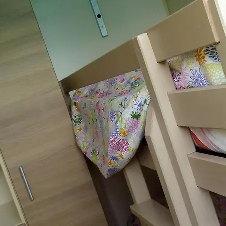 Kamp alanı Confortable 4 Pers Avec Terrasse - Api-1-52-1139