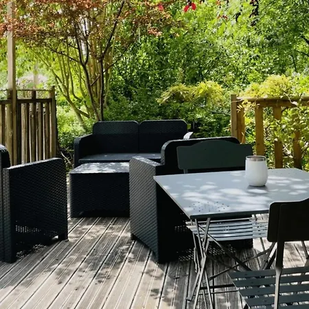 Campingplatz Confortable 4 Pers Avec Terrasse - Api-1-52-1139 Camon (Languedoc-Roussillon)