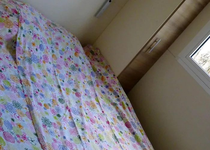 Confortable 4 Pers Avec Terrasse - Api-1-52-1139 Kamp alanı *