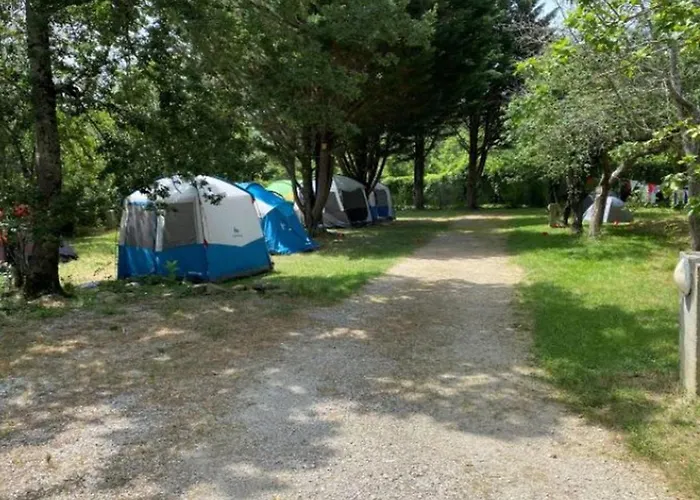 Kamp alanı Confortable 4 Pers Avec Terrasse - Api-1-52-1139